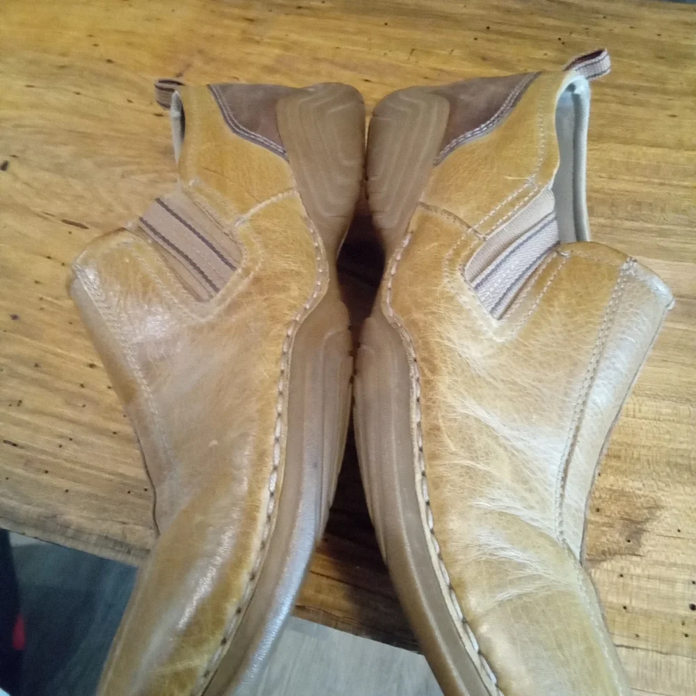 Rockport Men's Size 11 Cognac Brown Leather Slip-On Shoes